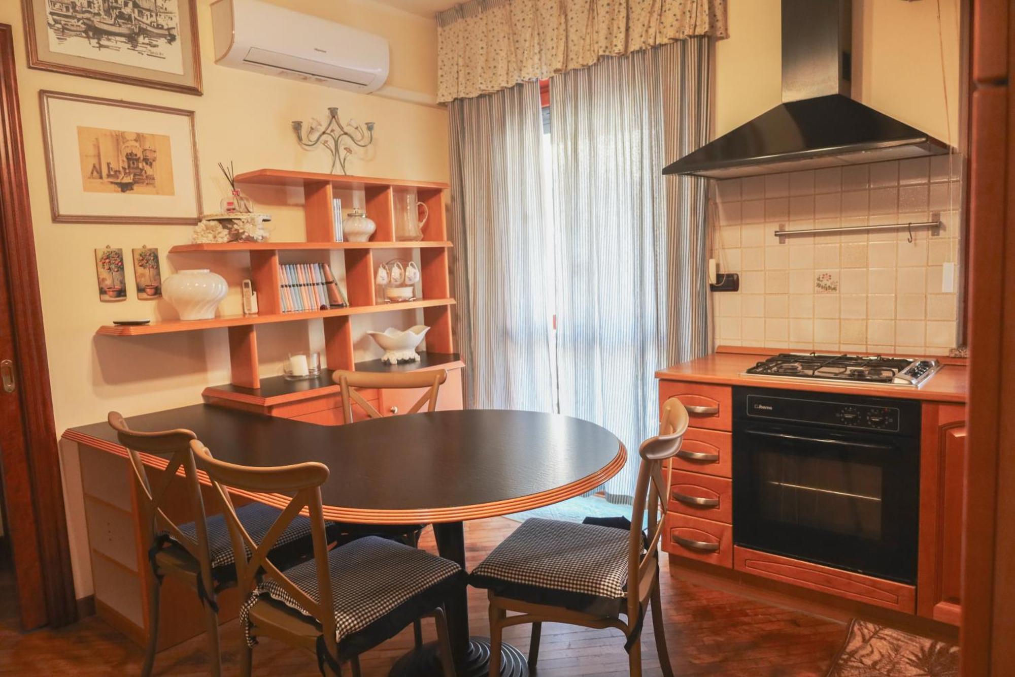 Capital Apartment Сассари Экстерьер фото